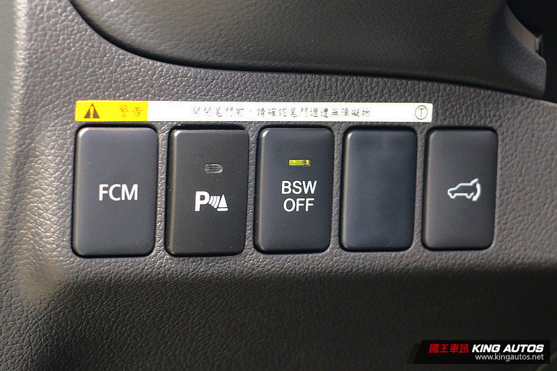 不只更加帥氣 動感更加進化─《Mitsubishi Outlander》旗艦型七人座試駕 不只更加帥氣 動感更加進化─《Mitsubishi Outlander》旗艦型七人座試駕