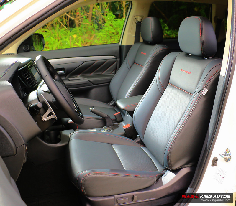 不只更加帥氣 動感更加進化─《Mitsubishi Outlander》旗艦型七人座試駕 不只更加帥氣 動感更加進化─《Mitsubishi Outlander》旗艦型七人座試駕