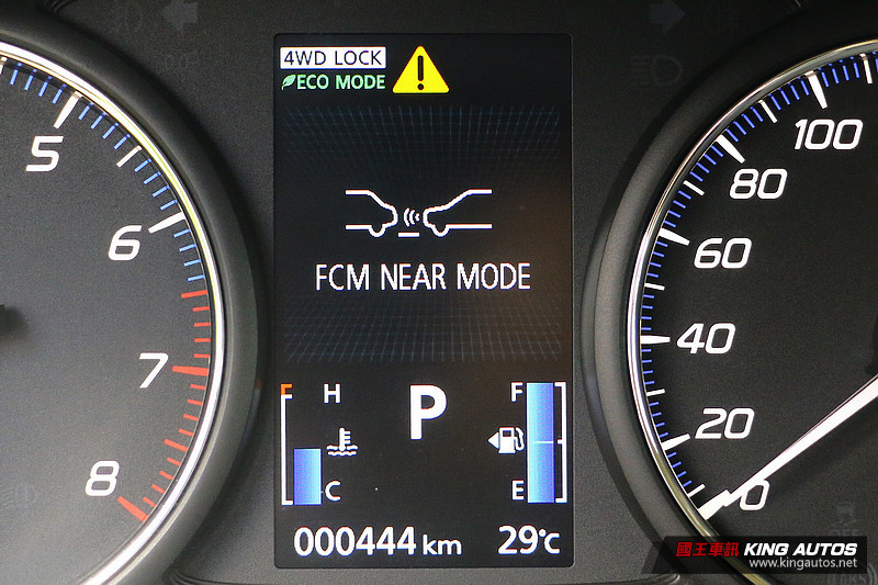 不只更加帥氣 動感更加進化─《Mitsubishi Outlander》旗艦型七人座試駕 不只更加帥氣 動感更加進化─《Mitsubishi Outlander》旗艦型七人座試駕