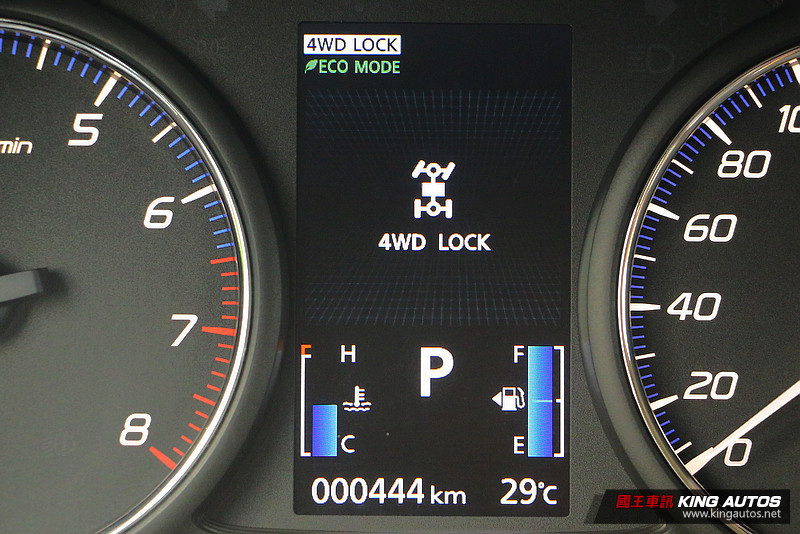 不只更加帥氣 動感更加進化─《Mitsubishi Outlander》旗艦型七人座試駕 不只更加帥氣 動感更加進化─《Mitsubishi Outlander》旗艦型七人座試駕