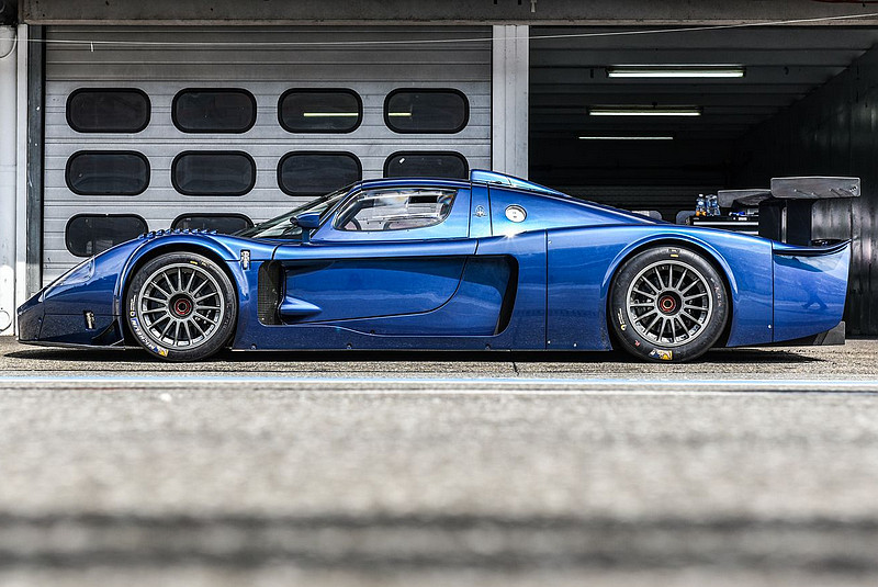 讓《Maserati MC12 Versione Corse》合法上路 Edo Competition操刀新海神《Edo MC12 讓《Maserati MC12 Versione Corse》合法上路 Edo Competition操刀新海神《Edo MC12