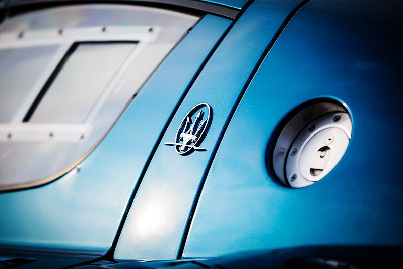 讓《Maserati MC12 Versione Corse》合法上路 Edo Competition操刀新海神《Edo MC12 讓《Maserati MC12 Versione Corse》合法上路 Edo Competition操刀新海神《Edo MC12