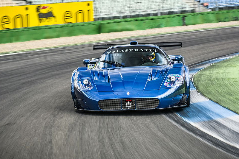 讓《Maserati MC12 Versione Corse》合法上路 Edo Competition操刀新海神《Edo MC12 讓《Maserati MC12 Versione Corse》合法上路 Edo Competition操刀新海神《Edo MC12