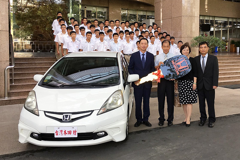 《Honda Taiwan》協助技職再造 擴大捐贈車款致力於專職人材育成 《Honda Taiwan》協助技職再造 擴大捐贈車款致力於專職人材育成
