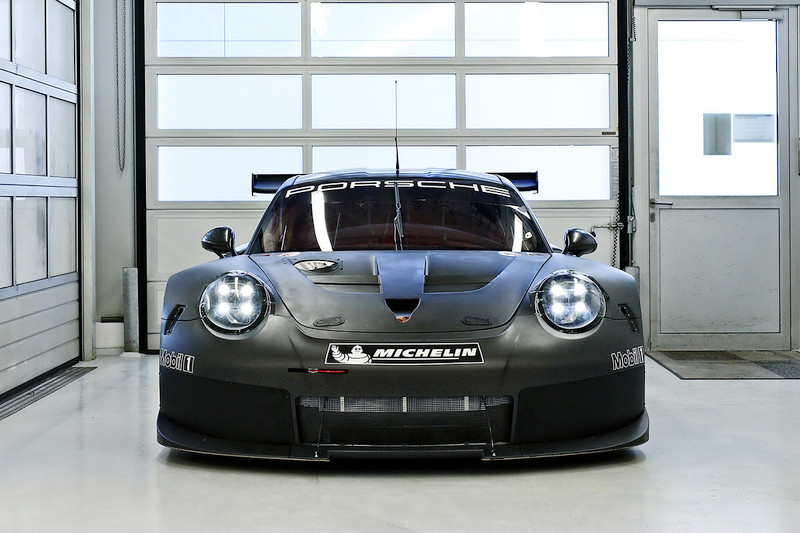 樣貌更兇性能更強悍 最新版《Porsche 911 RSR》預告2016洛杉機車展正式亮相 樣貌更兇性能更強悍 最新版《Porsche 911 RSR》預告2016洛杉機車展正式亮相
