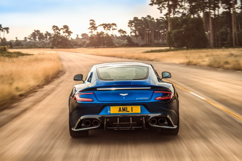 身手進化《Aston Martin Vanquish S》性能旗艦洛杉磯首演 身手進化《Aston Martin Vanquish S》性能旗艦洛杉磯首演