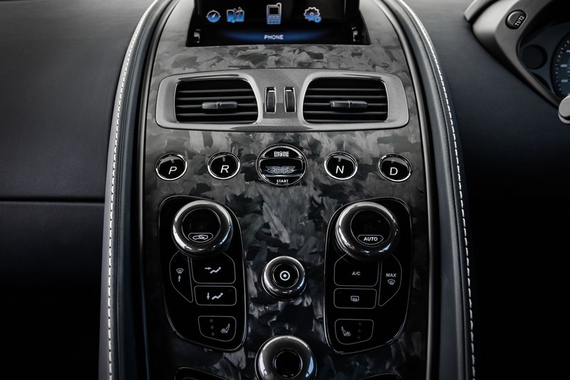 身手進化《Aston Martin Vanquish S》性能旗艦洛杉磯首演 身手進化《Aston Martin Vanquish S》性能旗艦洛杉磯首演