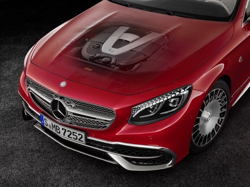 《Mercedes-Maybach S650 Cabriolet》洛杉磯奢華上空秀 《Mercedes-Maybach S650 Cabriolet》洛杉磯奢華上空秀