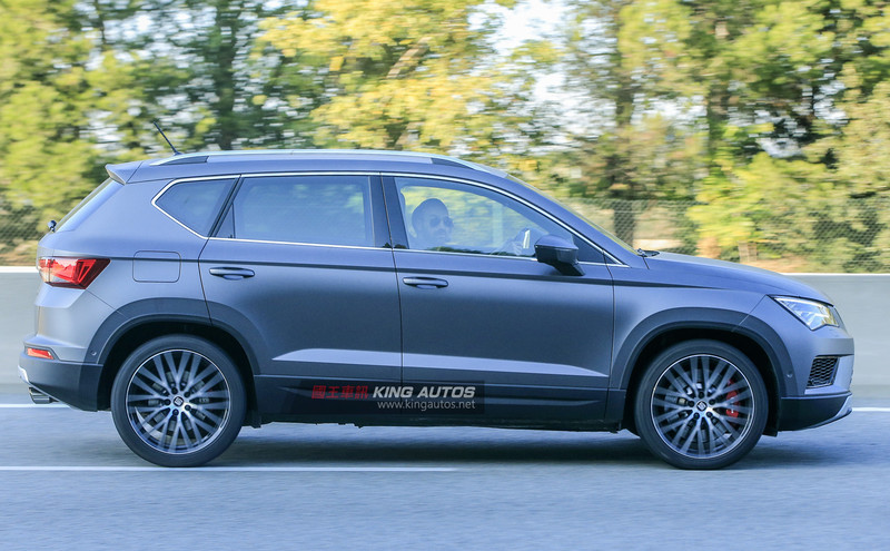 性能版《Seat Ateca Cupra》無偽裝意外曝光 最大輸出可望上看300匹 性能版《Seat Ateca Cupra》無偽裝意外曝光 最大輸出可望上看300匹