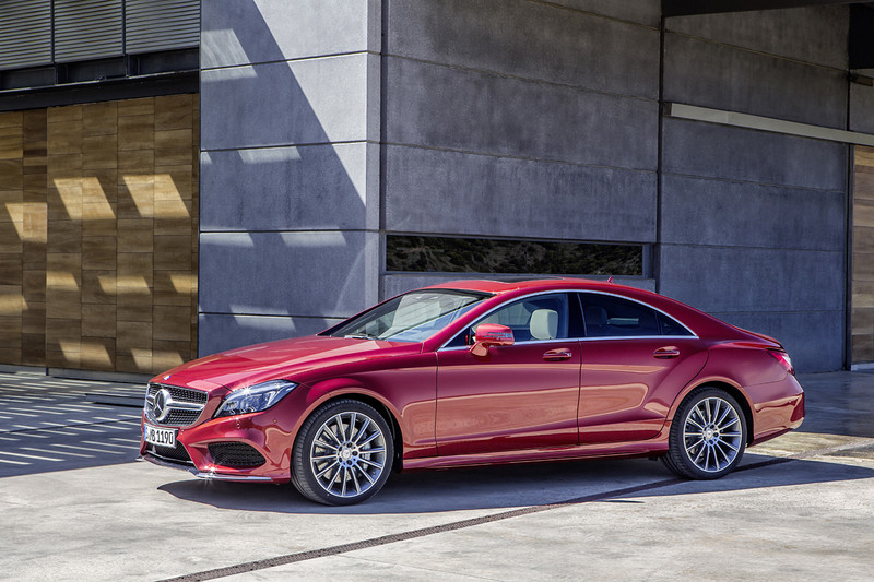 推估2018年現身發表 《Mercedes-Benz CLS》後繼偽裝測試車曝光 推估2018年現身發表 《Mercedes-Benz CLS》後繼偽裝測試車曝光