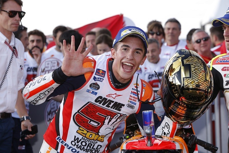 MM93連霸4年MotpGP竿位王 再將寶馬《BMW M Award》大獎《M2》納入收藏 MM93連霸4年MotpGP竿位王 再將寶馬《BMW M Award》大獎《M2》納入收藏