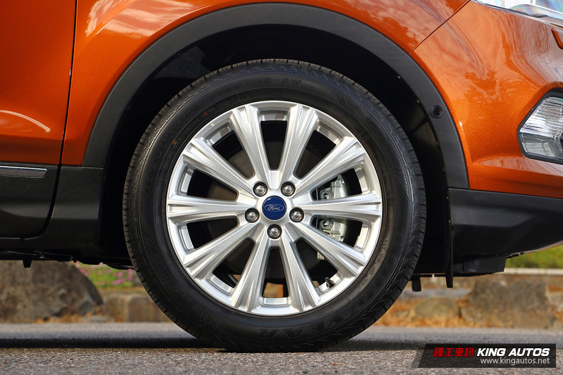 動能進化超有感─小改款《Ford Kuga EcoBoost 245》旗艦型試駕,動態篇 動能進化超有感─小改款《Ford Kuga EcoBoost 245》旗艦型試駕,動態篇