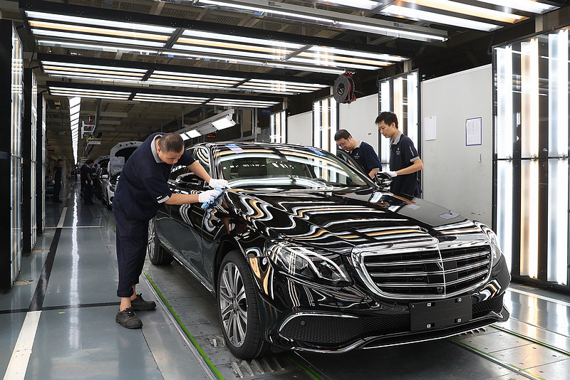 強國賓士里程碑 北京奔馳在地生產第100萬輛《Mercedes-Benz》之《E-Class L》下線 強國賓士里程碑 北京奔馳在地生產第100萬輛《Mercedes-Benz》之《E-Class L》下線