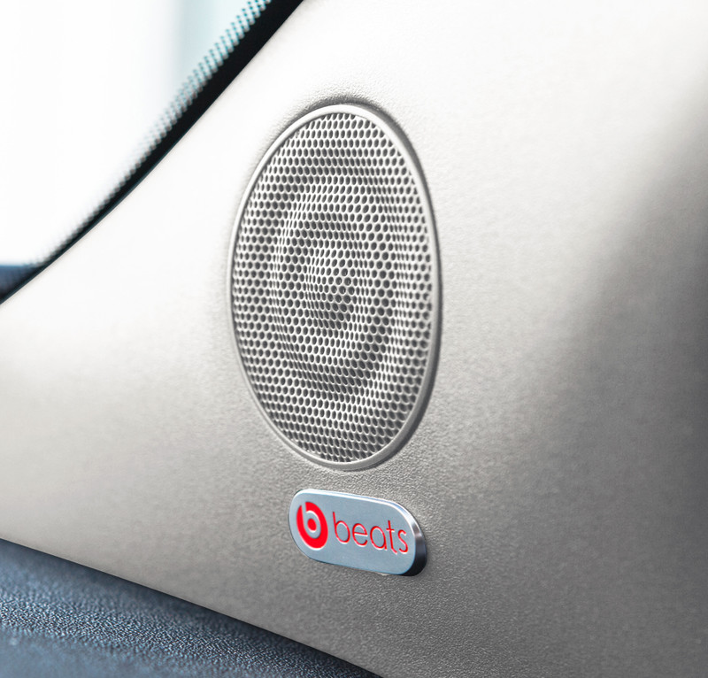 BeatsAudio上身《Fiat 500 Scacco》日本限量新登場 BeatsAudio上身《Fiat 500 Scacco》日本限量新登場