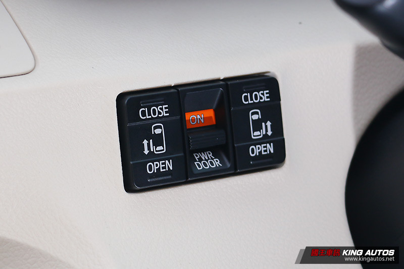 熱賣的預感 ─《Toyota Sienta》尊爵版試駕 熱賣的預感 ─《Toyota Sienta》尊爵版試駕