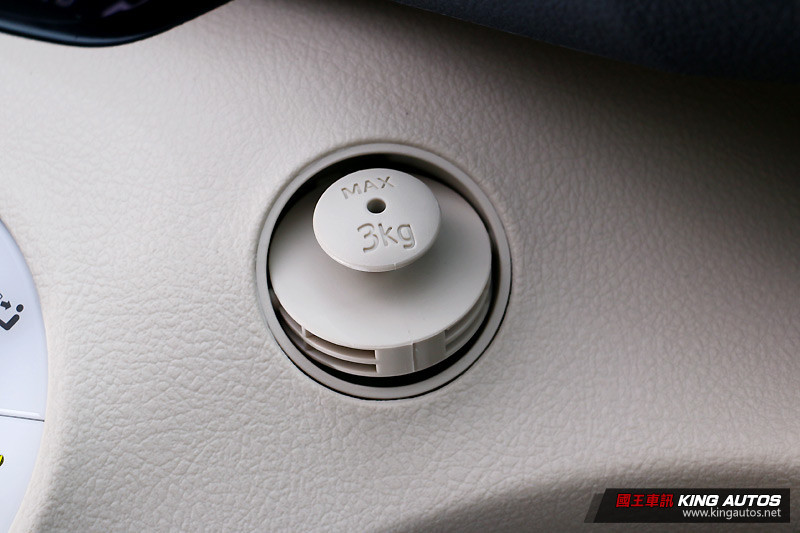 熱賣的預感 ─《Toyota Sienta》尊爵版試駕 熱賣的預感 ─《Toyota Sienta》尊爵版試駕