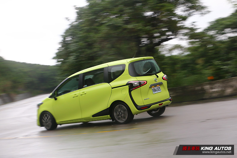 熱賣的預感 ─《Toyota Sienta》尊爵版試駕 熱賣的預感 ─《Toyota Sienta》尊爵版試駕
