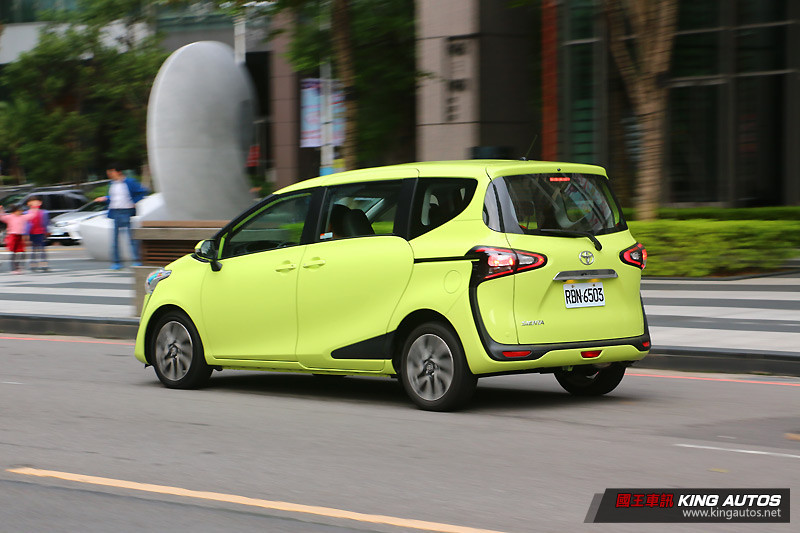熱賣的預感 ─《Toyota Sienta》尊爵版試駕 熱賣的預感 ─《Toyota Sienta》尊爵版試駕