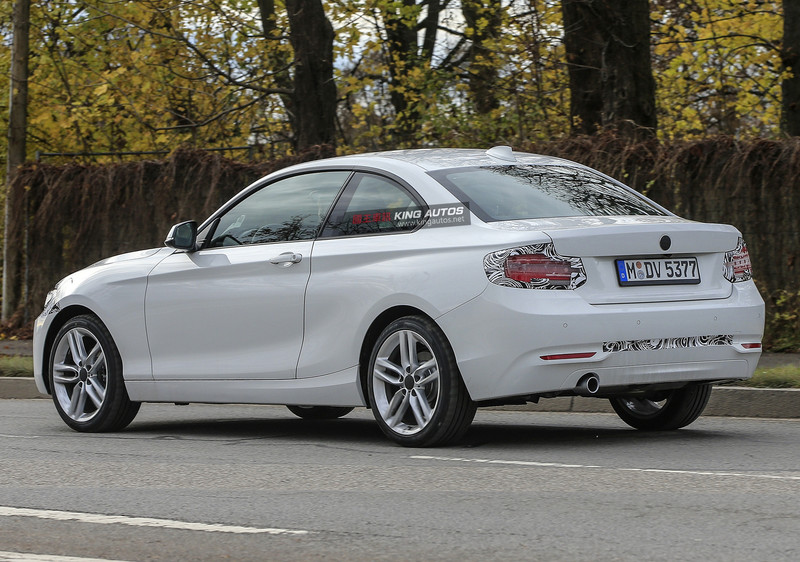改款腳步超緊湊 F22世代《BMW 2 Series Coupe》小改款偽裝車首次曝光 改款腳步超緊湊 F22世代《BMW 2 Series Coupe》小改款偽裝車首次曝光