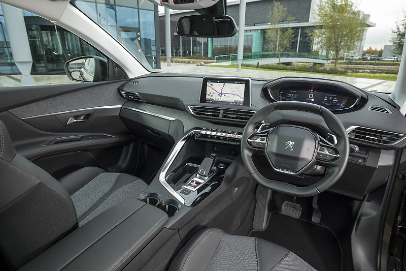 《Peugeot 3008 SUV》獲頒英國Carbuyer 2017年度風雲車大獎 《Peugeot 3008 SUV》獲頒英國Carbuyer 2017年度風雲車大獎