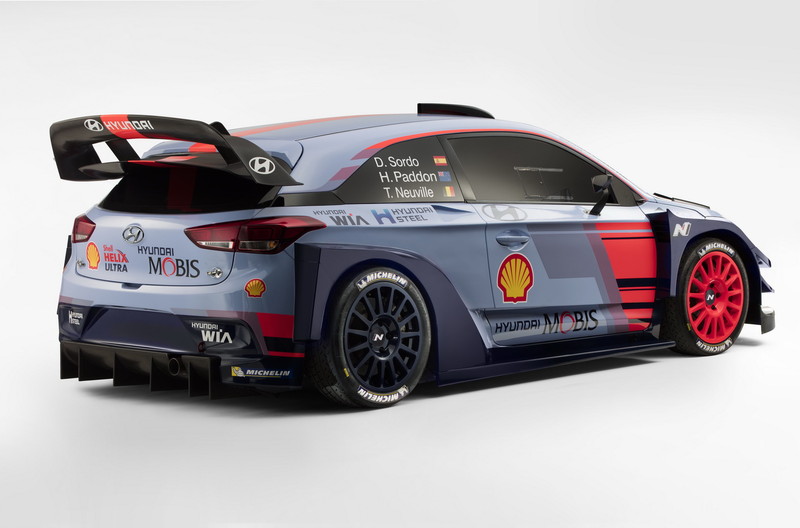 新舊賽車比一比 《Hyundai》發表全新《i20 WRC》拉力賽車 新舊賽車比一比 《Hyundai》發表全新《i20 WRC》拉力賽車