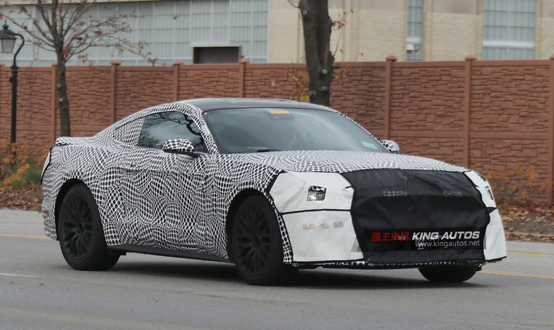 《Ford Mustang Mach 1》可能重生?小改款野馬偽裝車再度現身 《Ford Mustang Mach 1》可能重生?小改款野馬偽裝車再度現身