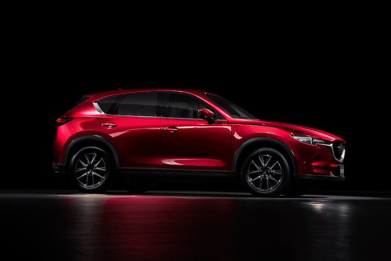 新世代《Mazda CX-5》日規版本首度露面 明年2月日本率先開賣 新世代《Mazda CX-5》日規版本首度露面 明年2月日本率先開賣