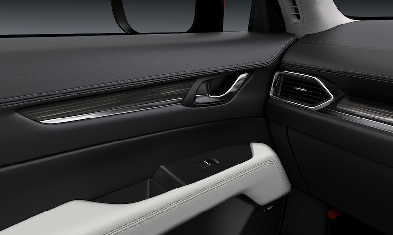 新世代《Mazda CX-5》日規版本首度露面 明年2月日本率先開賣 新世代《Mazda CX-5》日規版本首度露面 明年2月日本率先開賣