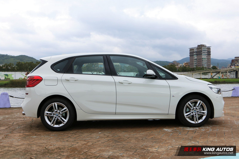 由內到外動感升級─《BMW 220i Active Tourer M Sport》試駕報導 由內到外動感升級─《BMW 220i Active Tourer M Sport》試駕報導