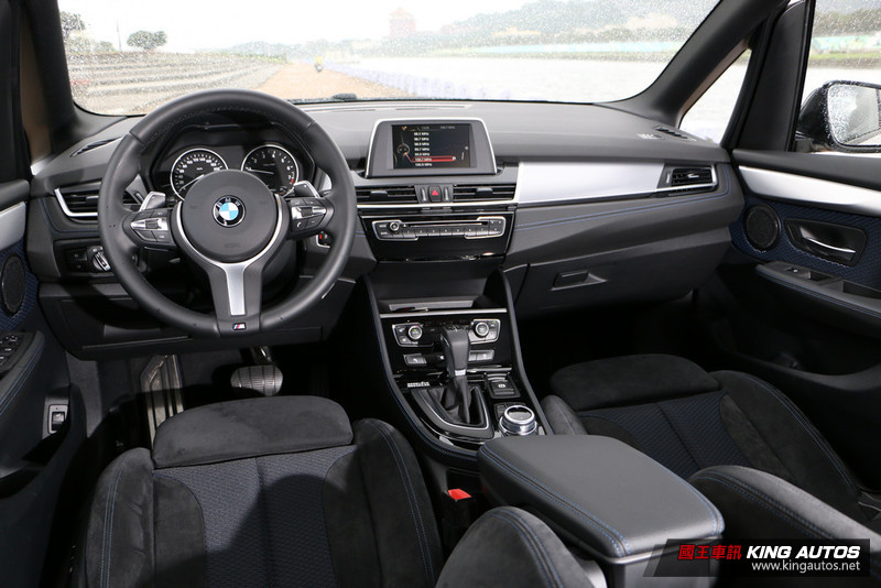 由內到外動感升級─《BMW 220i Active Tourer M Sport》試駕報導 由內到外動感升級─《BMW 220i Active Tourer M Sport》試駕報導