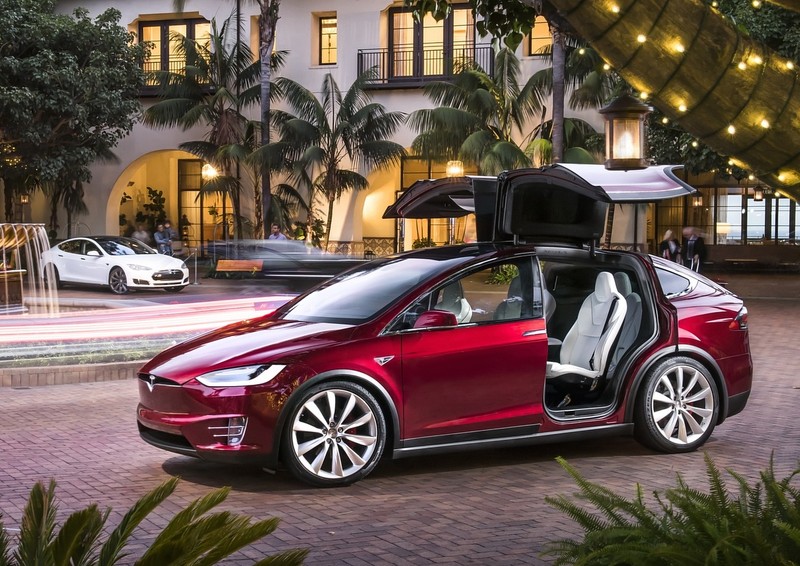 《Samsung》與《Tesla》有望合作 代工生產新一代自動駕駛模組晶片 《Samsung》與《Tesla》有望合作 代工生產新一代自動駕駛模組晶片