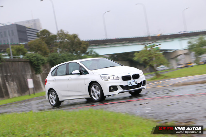 由內到外動感升級─《BMW 220i Active Tourer M Sport》試駕報導 由內到外動感升級─《BMW 220i Active Tourer M Sport》試駕報導