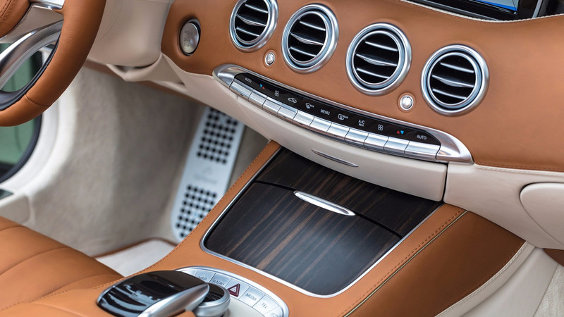 Carlsson操刀薄荷冰淇淋 《Mercedes-Benz S500 Cabriolet》升級550hp Carlsson操刀薄荷冰淇淋 《Mercedes-Benz S500 Cabriolet》升級550hp