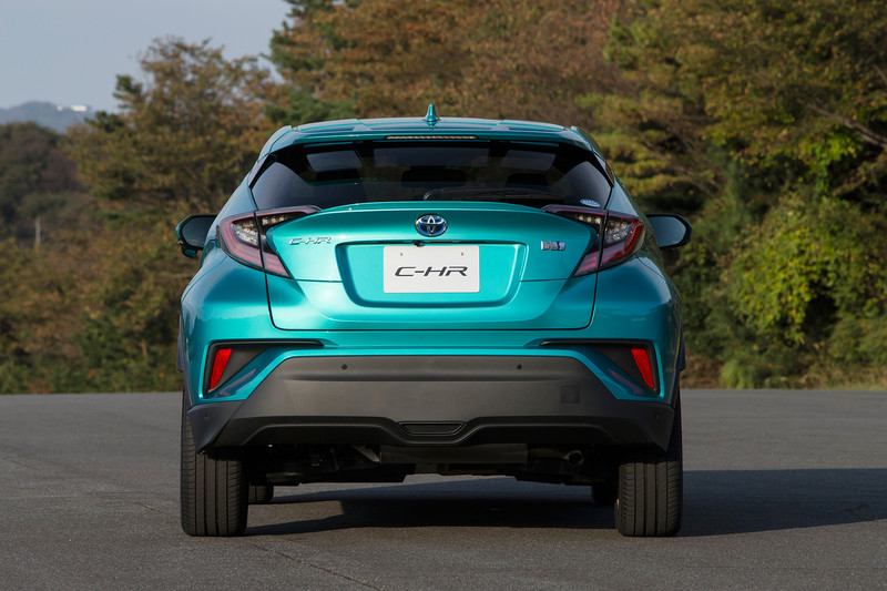 月販目標6,000輛《Toyota C-HR》日本正式發表 月販目標6,000輛《Toyota C-HR》日本正式發表