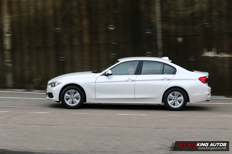動靜各自精彩─《Audi A4 30 TFSI》vs.《BMW 318i》,動態篇 動靜各自精彩─《Audi A4 30 TFSI》vs.《BMW 318i》,動態篇