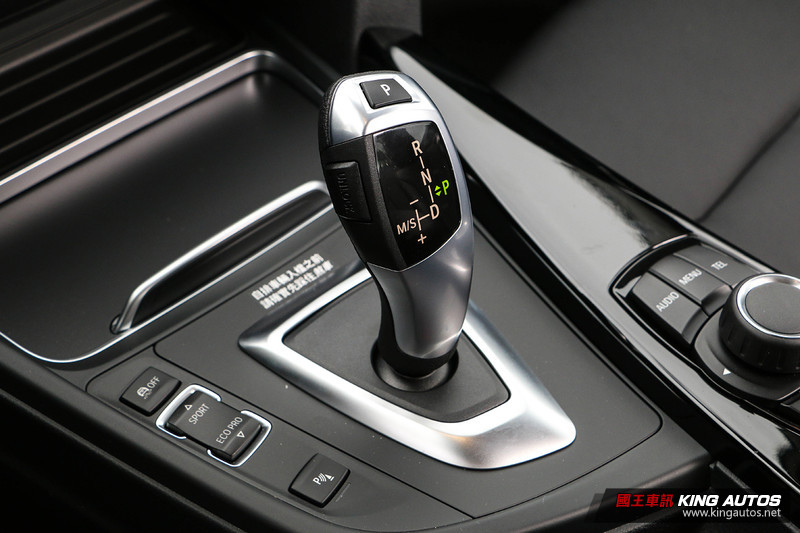 動靜各自精彩─《Audi A4 30 TFSI》vs.《BMW 318i》,動態篇 動靜各自精彩─《Audi A4 30 TFSI》vs.《BMW 318i》,動態篇