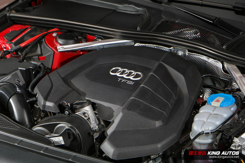 動靜各自精彩─《Audi A4 30 TFSI》vs.《BMW 318i》,動態篇 動靜各自精彩─《Audi A4 30 TFSI》vs.《BMW 318i》,動態篇