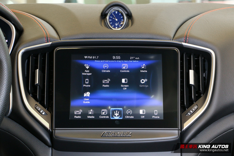 車室科技質感升級 2017年式《Maserati Ghibli》399萬元起正式亮相 車室科技質感升級 2017年式《Maserati Ghibli》399萬元起正式亮相