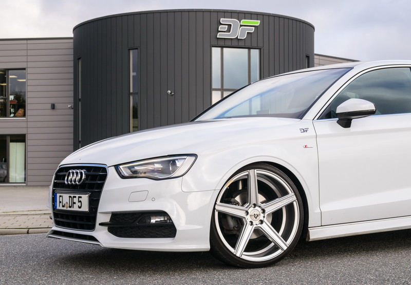 DF Automotive改造《Audi A3 Sedan》帥氣新鞋更有型 DF Automotive改造《Audi A3 Sedan》帥氣新鞋更有型