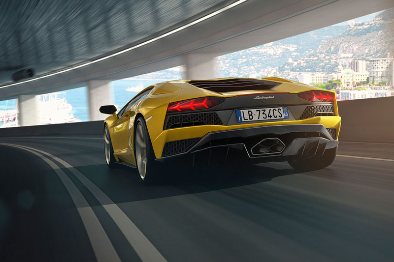 動力升級後輪轉向上身 《Lamborghini Aventador S》現身亮相 動力升級後輪轉向上身 《Lamborghini Aventador S》現身亮相