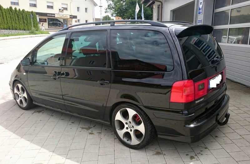 裝上渦輪狂暴化 440hp的《Volkswagen Sharan》現身德國eBay拍賣 裝上渦輪狂暴化 440hp的《Volkswagen Sharan》現身德國eBay拍賣