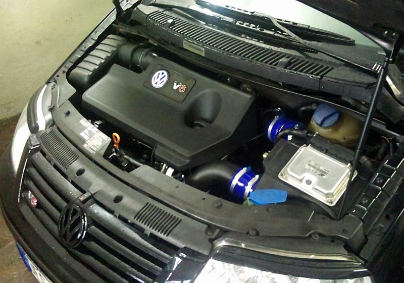 裝上渦輪狂暴化 440hp的《Volkswagen Sharan》現身德國eBay拍賣 裝上渦輪狂暴化 440hp的《Volkswagen Sharan》現身德國eBay拍賣
