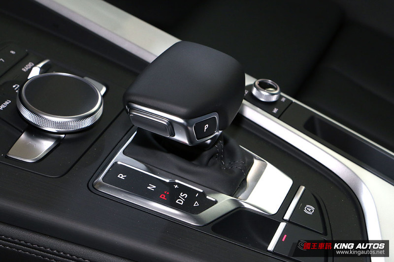 豪華跨界生力軍 《Audi A4 Allroad quattro》292萬元起預購開跑 豪華跨界生力軍 《Audi A4 Allroad quattro》292萬元起預購開跑