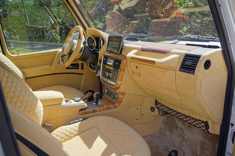 金色寬體加持 Mansory改造《Mercedes-Benz G-Class》展露無雙霸氣 金色寬體加持 Mansory改造《Mercedes-Benz G-Class》展露無雙霸氣