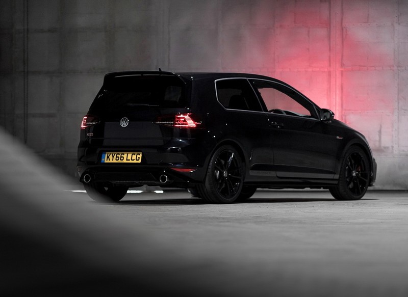 限量40部暗黑版英國專屬 《Volkswagen Golf GTI Clubsport Edition 40》 限量40部暗黑版英國專屬 《Volkswagen Golf GTI Clubsport Edition 40》