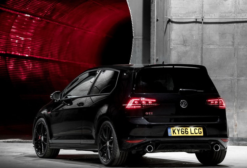 限量40部暗黑版英國專屬 《Volkswagen Golf GTI Clubsport Edition 40》 限量40部暗黑版英國專屬 《Volkswagen Golf GTI Clubsport Edition 40》