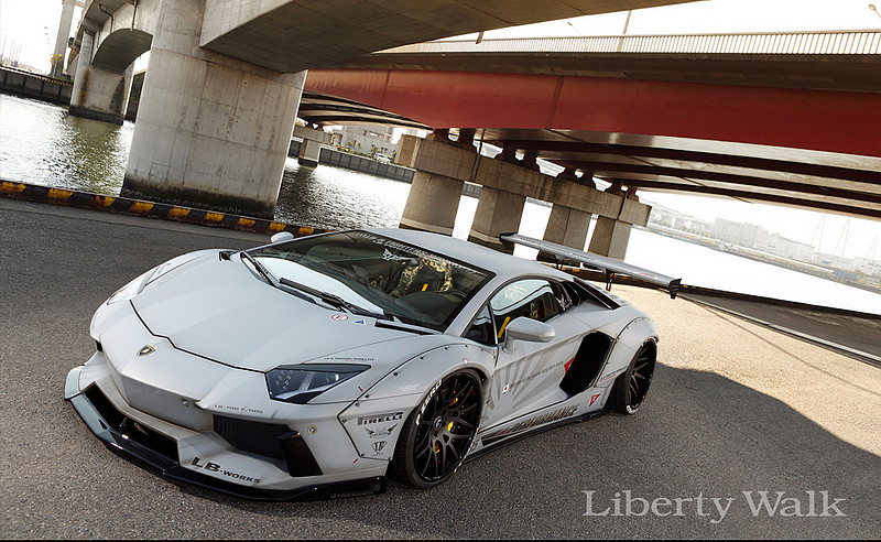 自由に歩大牛帥勁無比 《Lamborghini Aventador》Liberty walk式樣低趴寬體爆帥氣 自由に歩大牛帥勁無比 《Lamborghini Aventador》Liberty walk式樣低趴寬體爆帥氣
