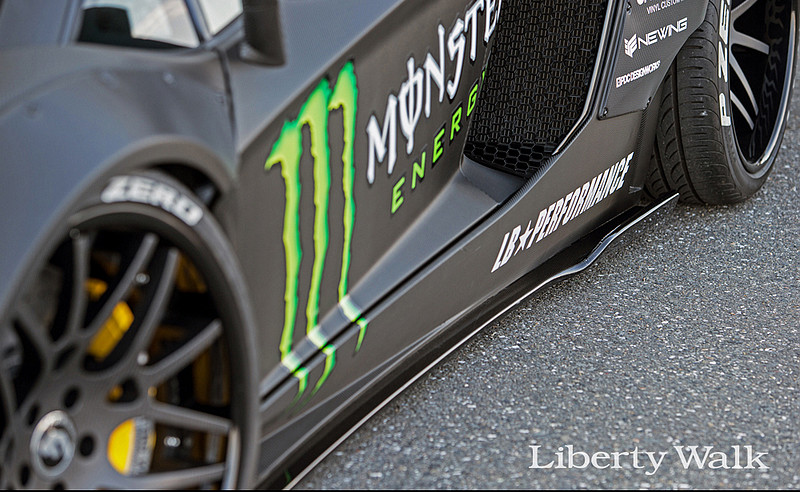 自由に歩大牛帥勁無比 《Lamborghini Aventador》Liberty walk式樣低趴寬體爆帥氣 自由に歩大牛帥勁無比 《Lamborghini Aventador》Liberty walk式樣低趴寬體爆帥氣