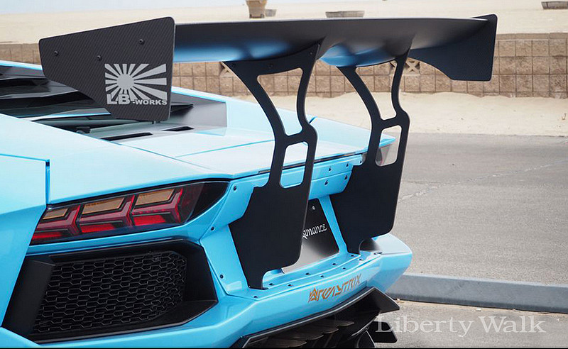 自由に歩大牛帥勁無比 《Lamborghini Aventador》Liberty walk式樣低趴寬體爆帥氣 自由に歩大牛帥勁無比 《Lamborghini Aventador》Liberty walk式樣低趴寬體爆帥氣