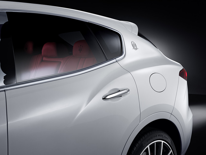 售價維持478萬元起 350匹入門版《Maserati Levante / Levante Luxury》正式上市 售價維持478萬元起 350匹入門版《Maserati Levante / Levante Luxury》正式上市